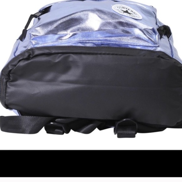 Converse - Picture 3 of 5